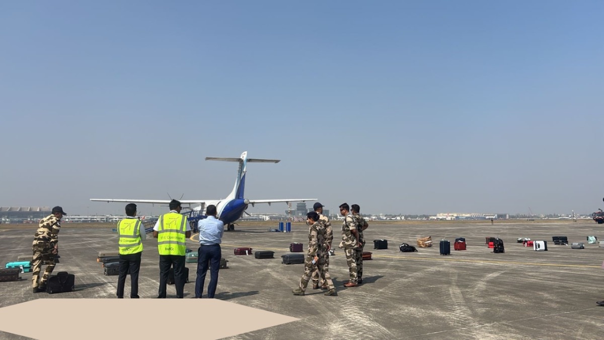  Kolkata Flight bomb Scare