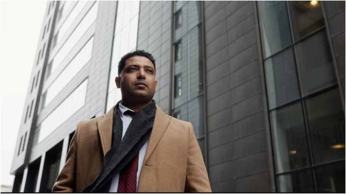 techie-refused-solo-dance-fashion-walk-client-visit-viral