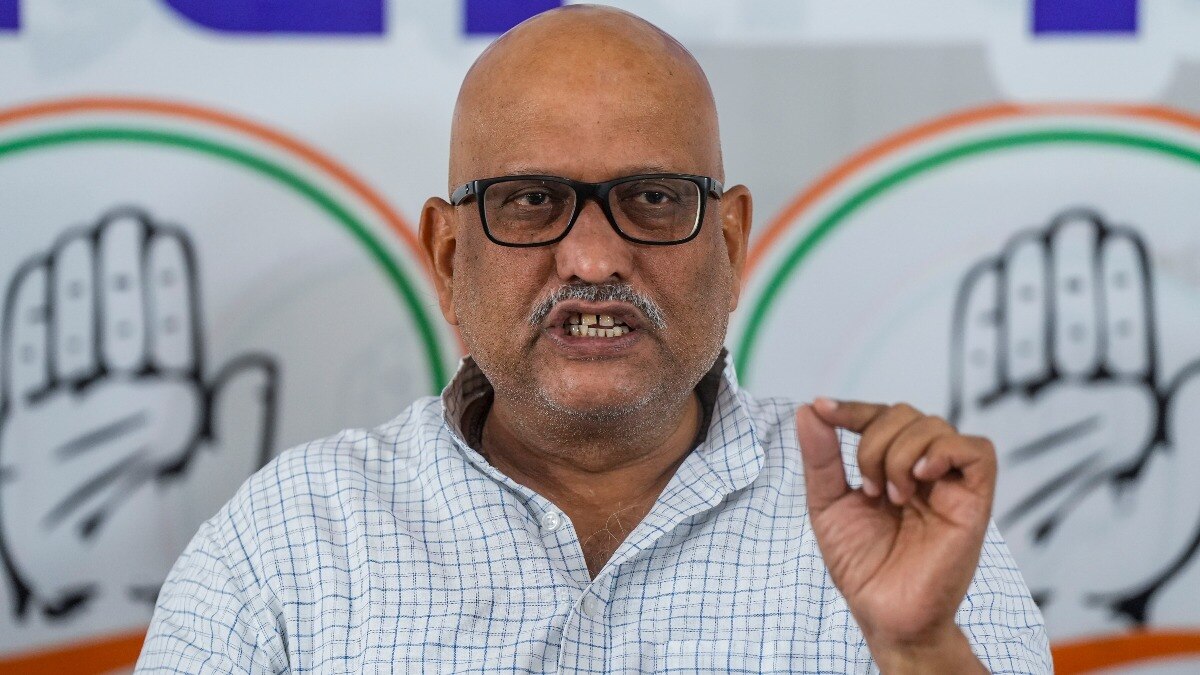 यूपी में कांग्रेस का हल्ला बोल! विधानसभा घेराव करने पहुंचे कार्यकर्ताओं पर लाठीचार्ज, कई गिरफ्तार