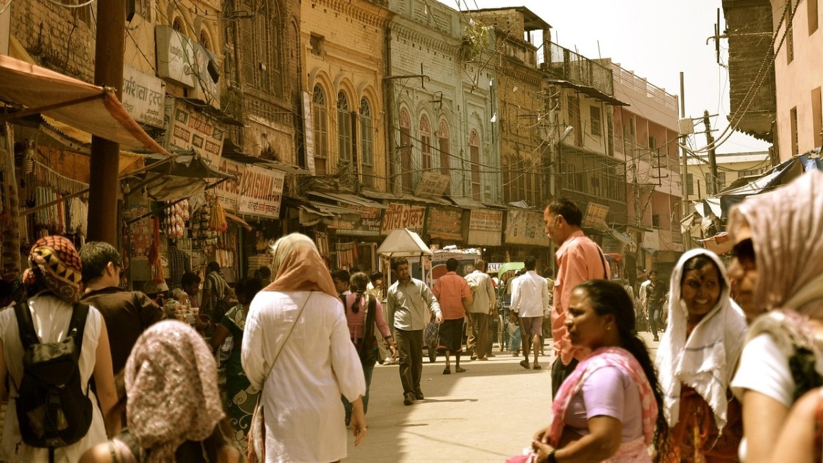 त्योहारों के सीजन में भीड़ को मात देने का स्मार्ट तरीका (Photo: Pixabay)