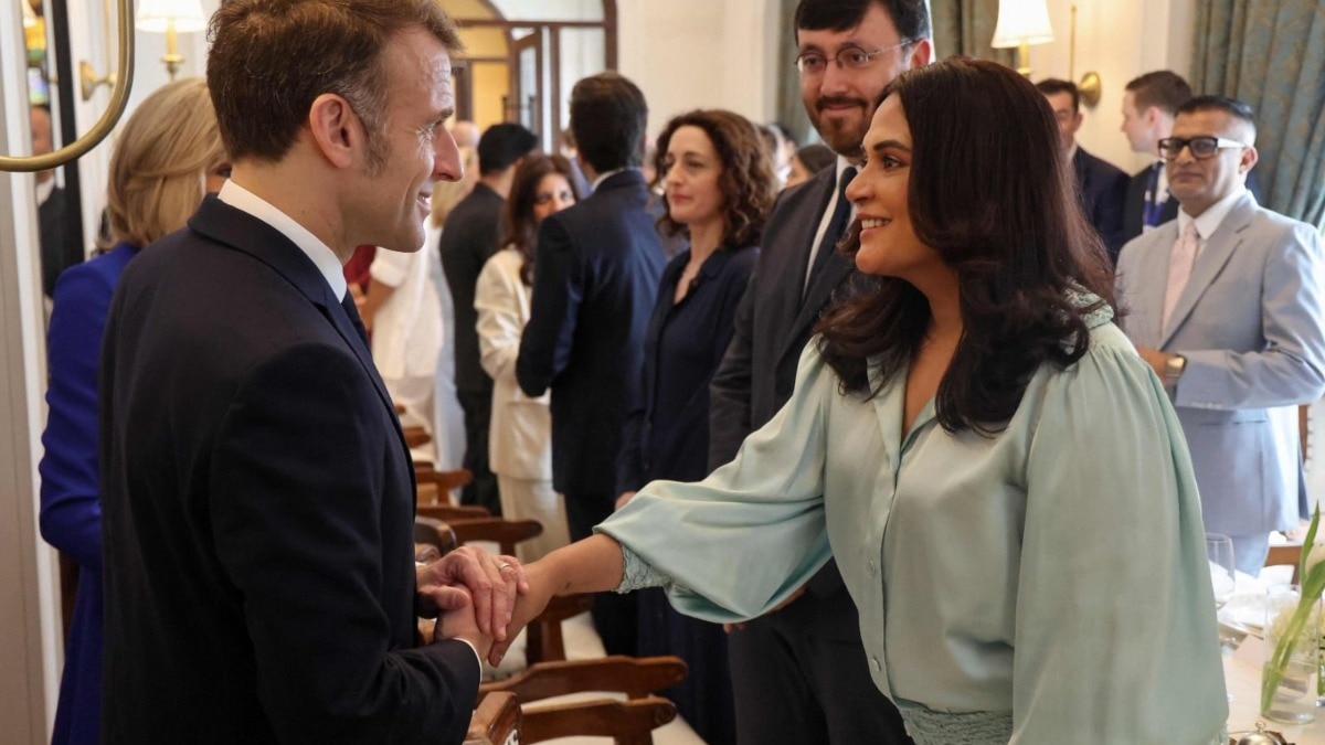 फ्रांस के राष्ट्रपति से मिलीं ऋता चड्ढा (Photo: X @EmmanuelMacron)