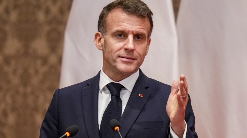 इमैनुएल मैक्रो ने बंगला साहिब में टेका माथा. (File photo: ITG)