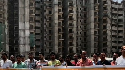 प्रॉपर्टी खरीदने से पहले जान लें जरूरी बातें (Photo-ITG)