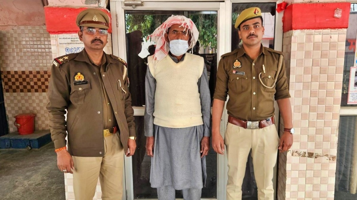 Maulana accused of rape arrested by Hapur police (Photo- ITG)