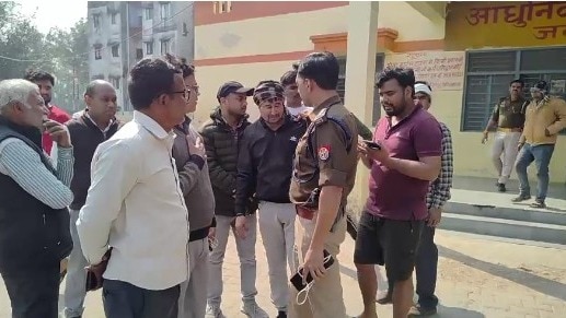 रेल ट्रैक किनारे मिली छात्र की लाश (Photo: Screengrab)