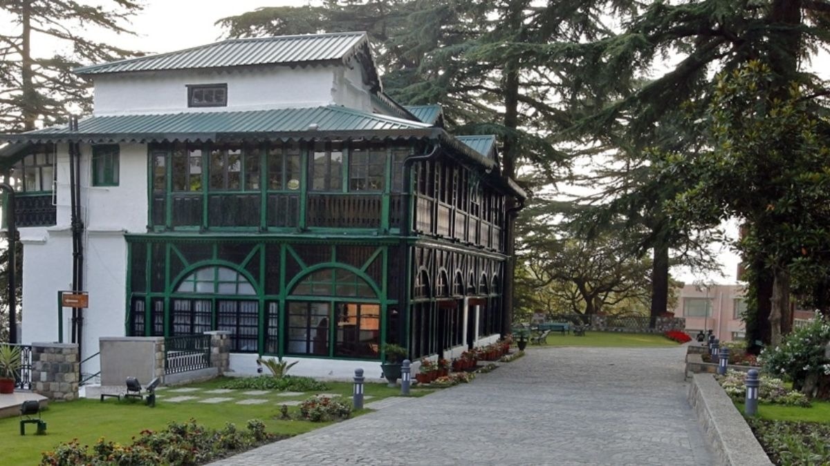 UPSC एग्जाम को पास कर चुके उम्मीदवारों की यहां पर होती है ट्रेनिंग. (Photo: lbsnaa.gov.in)