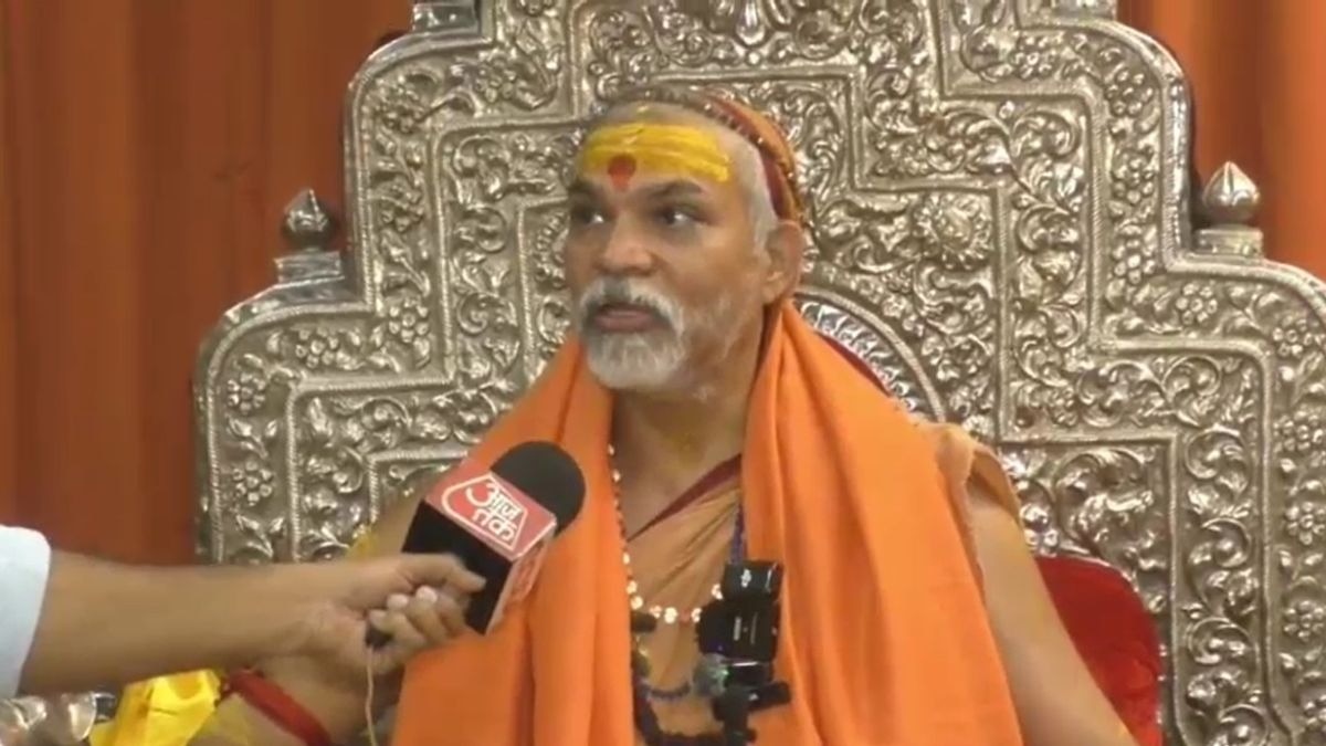 स्वामी अविमुक्तेश्वरानंद सरस्वती ने जारी किया धर्म युद्ध बोर्ड. (Photo: Screengrab)