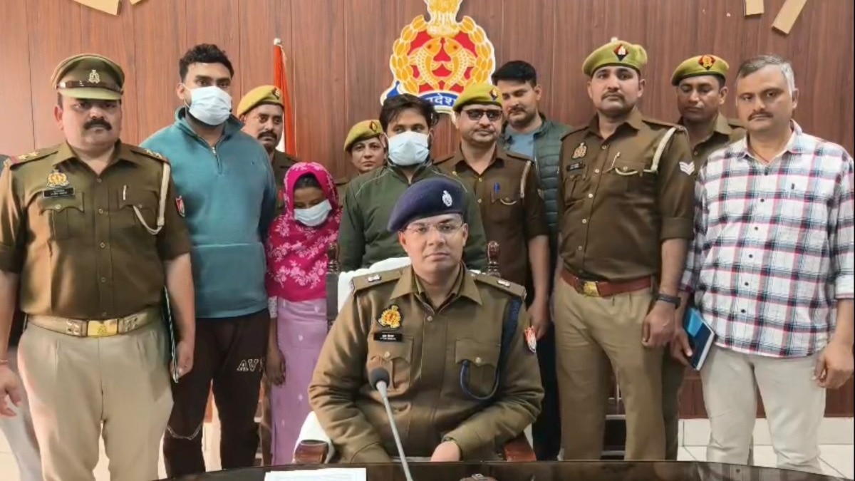 'सोना डबल' का झांसा, रुमाल में बदल देते थे पत्थर... महिला समेत 3 गिरफ्तार