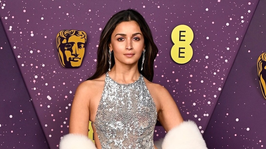 Alia bhatt speaks in Hindi during presentation at BAFTA Awards 