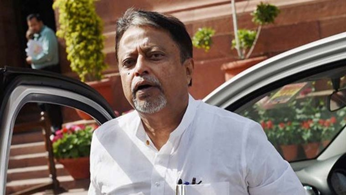 Veteran TMC Leader Mukul Roy Dead