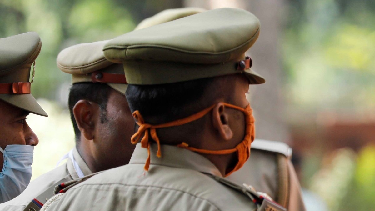 Police official in action after Policemen assault 