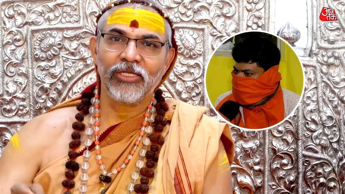 शाहजहांपुर के रमाशंकर ने वाराणसी में शंकराचार्य से मुलाकात कर अपनी बात रखी (Photo ITG)