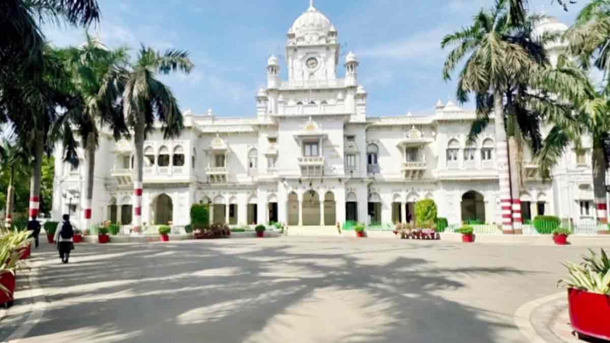 गर्भावस्था में भी नहीं मिली राहत, KGMU की महिला फार्मासिस्ट ने लगाए गंभीर आरोप