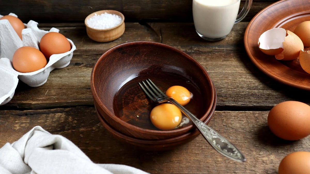 वायरल हो रहे प्लास्टिक अंडे के दावे के बाद कंपनी ने सफाई दी है. ( Photo: Pexels)