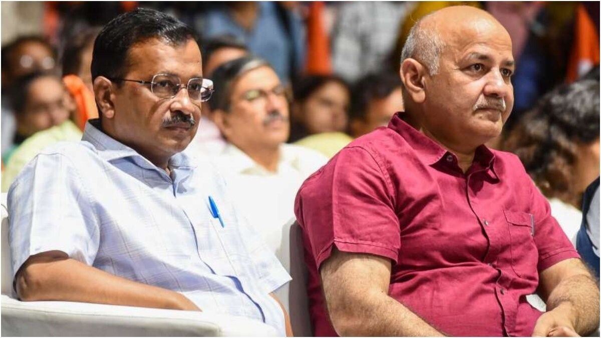 अरविंद केजरीवाल और मनीष सिसोदिया को कोर्ट से राहत मिली है (File Photo- PTI)