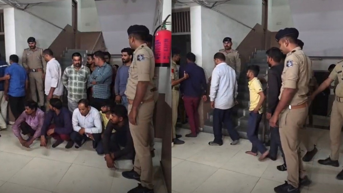 हजीरा बना जंग का मैदान!(Photo: Sanjay Singh Rathore/ITG)