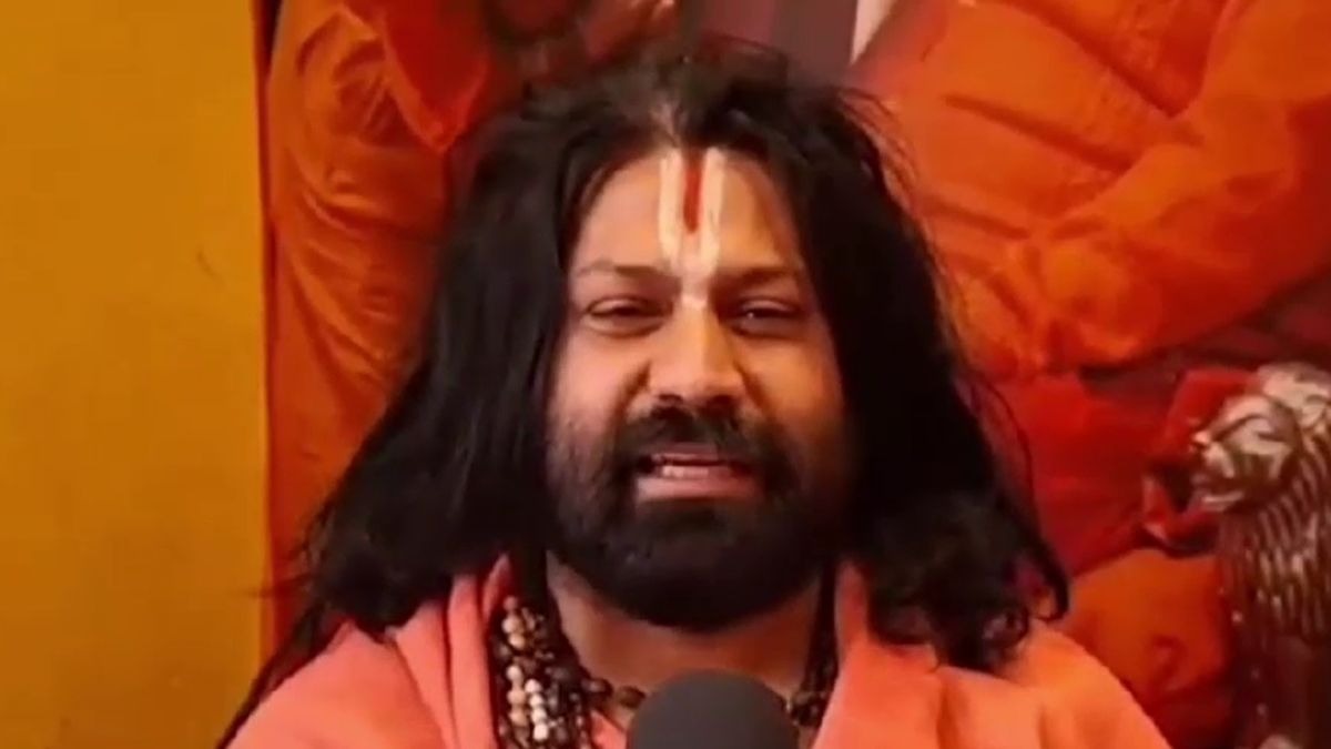 आशुतोष ब्रह्मचारी ने पुलिस और सरकार पर लगाए गंभीर आरोप. (Photo: Screengrab)