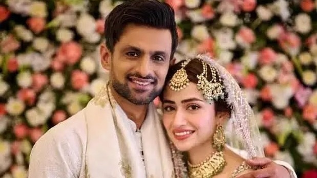 Shoaib Malik reacts on 4th Marriage
