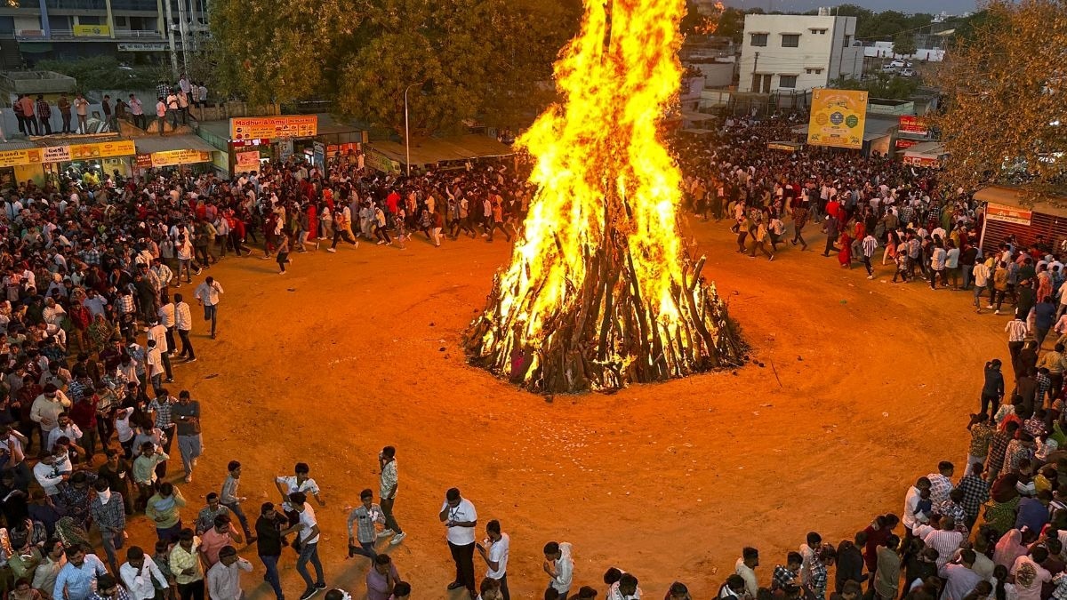 Holika Dahan 2026