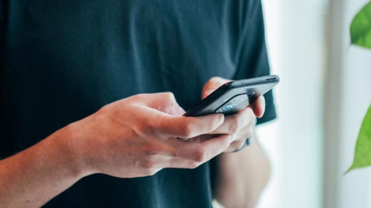 खाड़ी देशों में फंसे लोगों के लिए गौतमबुद्धनगर में हेल्पलाइन जारी (Photo: representational image)