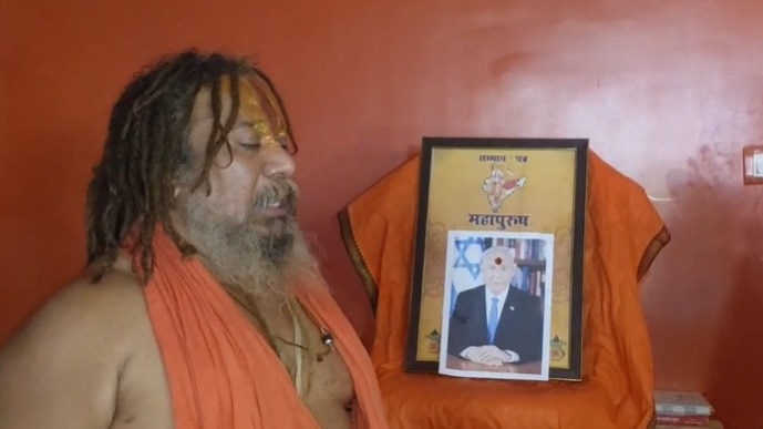 Paramahansacharya called Benjamin Netanyahu a 'great man' (Photo- Screengrab)