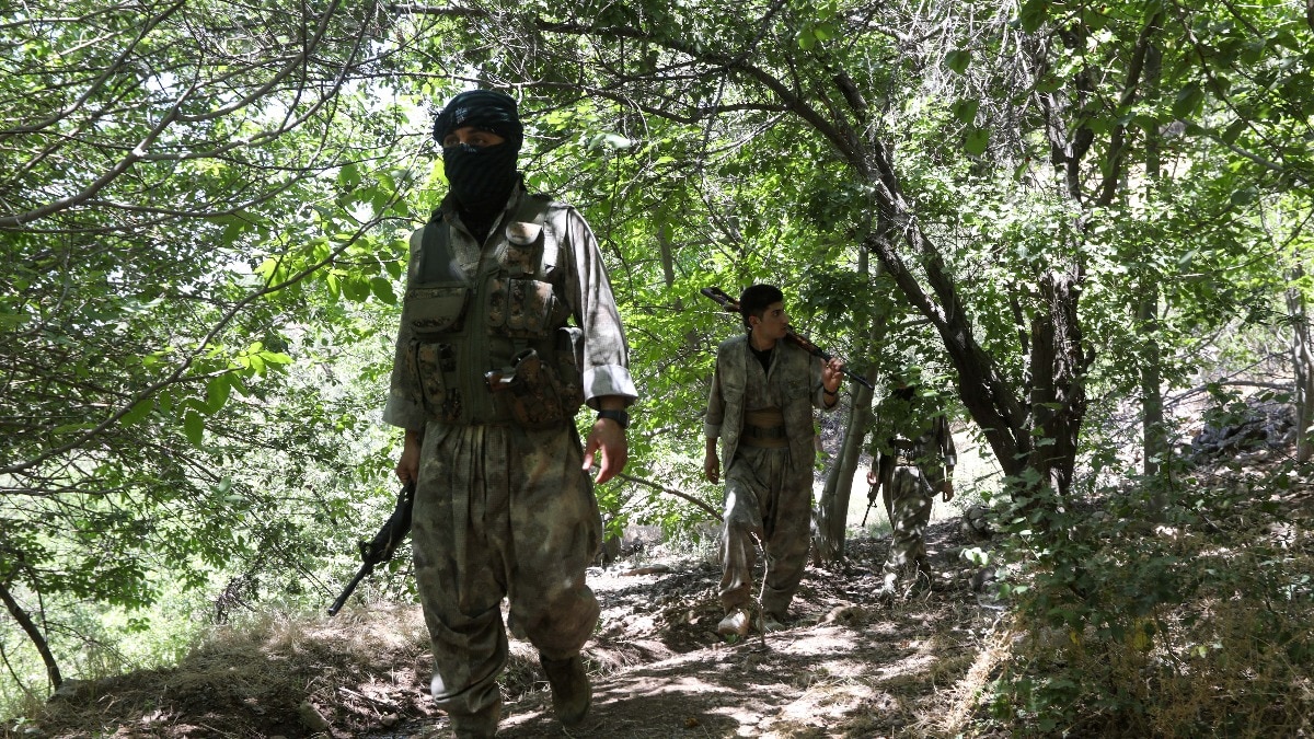 कुर्द लड़ाकुओं पर ईरान ने किया हमला