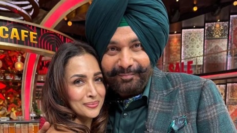 मलाइका संग 'सिद्धू' की फ्लर्टिंग, किया रोमांटिक डांस, हंस पड़े कपिल