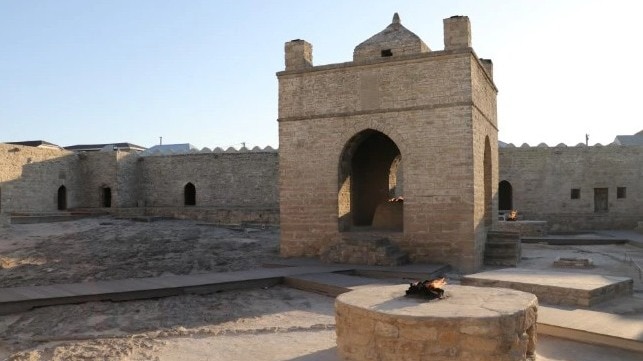 ज्वाला मंदिर, गणेश मंत्र और त्रिशूल... अजरबैजान का भारतीय परंपरा से क्या रिश्ता है?