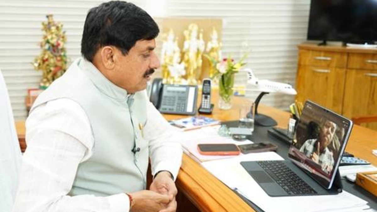 मुख्यमंत्री ने किया वीडियो कॉल.(Photo:ITG)