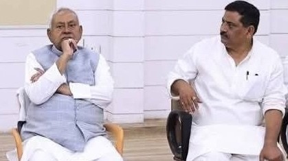 Nitish Kumar, JDU Meeting