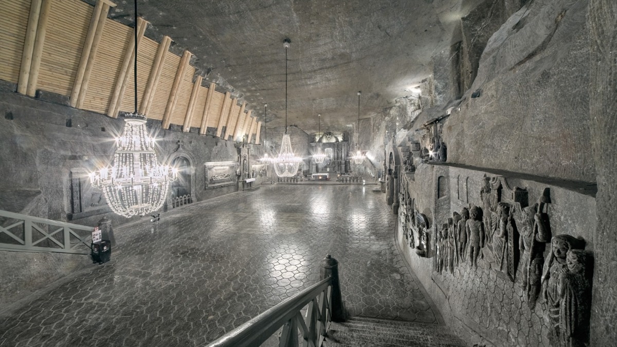 कहानी नमक के शहर की... जमीन से 1000 फीट नीचे बसा एक जादुई संसार