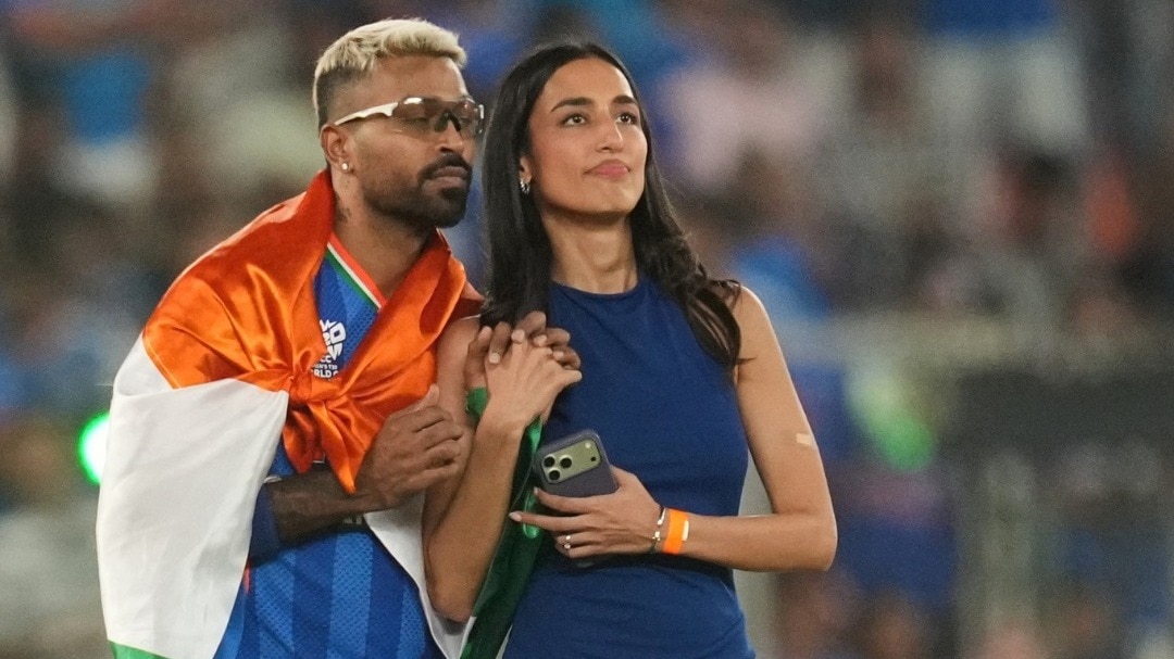 Hardik Pandya romance girlfriend Mahieka Sharma 