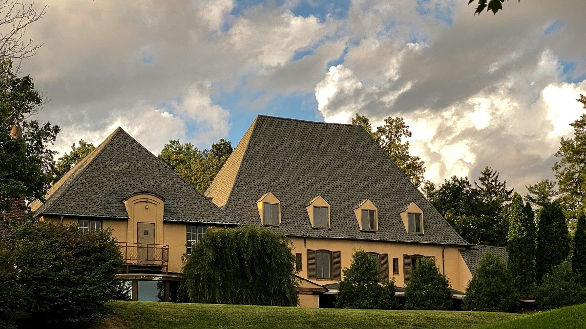 फ्लैट या फॉर्म हाउस निवेश से पहले जान लीजिए जरूरी बातें