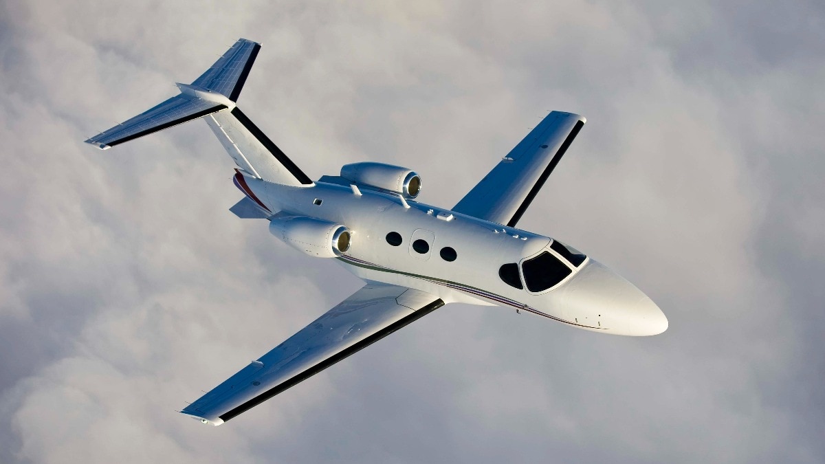 Oman Limits Private Jet Flights