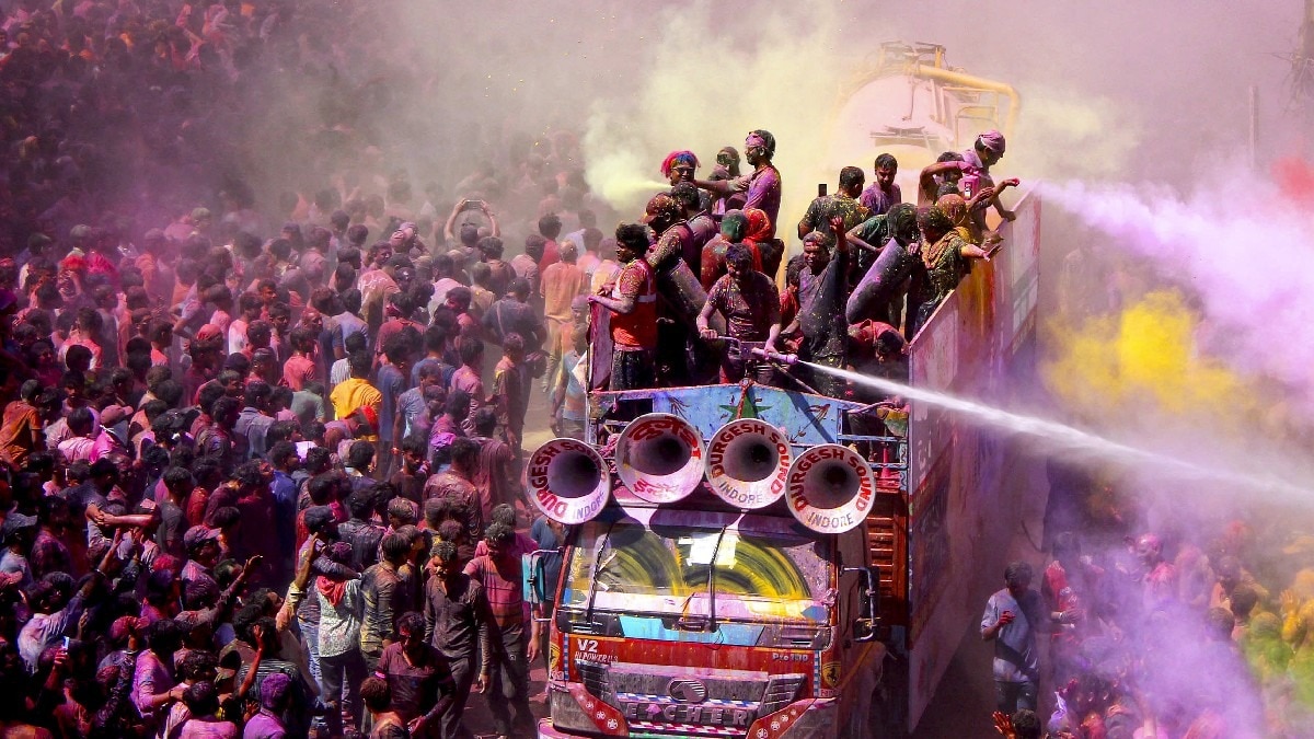 5 लाख की भीड़ में सोना और मोबाइल उड़ाने की थी साजिश.(Photo:PTI)