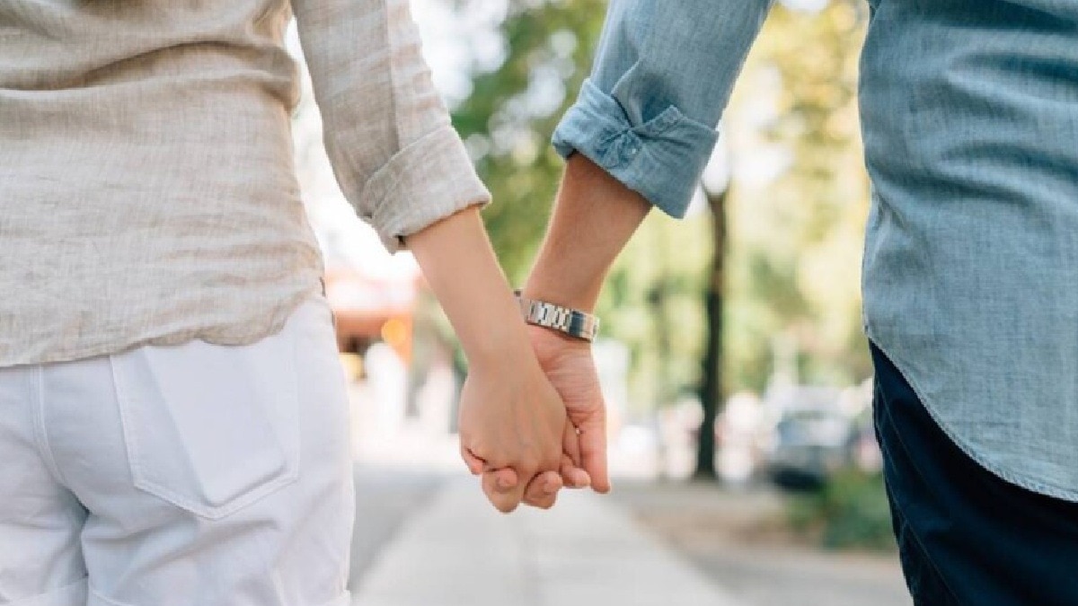 गुजरात से नाबालिग लड़के को ले भागी युवती (Photo: representational image)