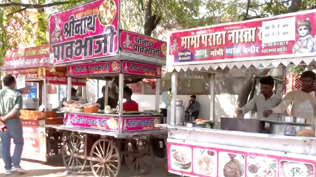 जयपुर में गैस की किल्लत से स्ट्रीट वेंडर्स ने 10 से 20 रुपये तक बढ़ाए दाम.(Photo:ITG)