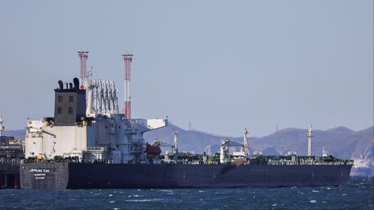 Russian oil tanker