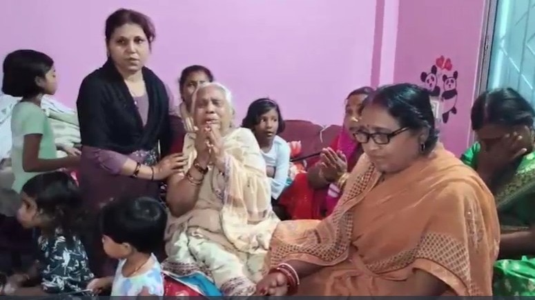 इंजीनियर की मौत के बाद परिवार में मचा कोहराम (Photo: Screengrab)