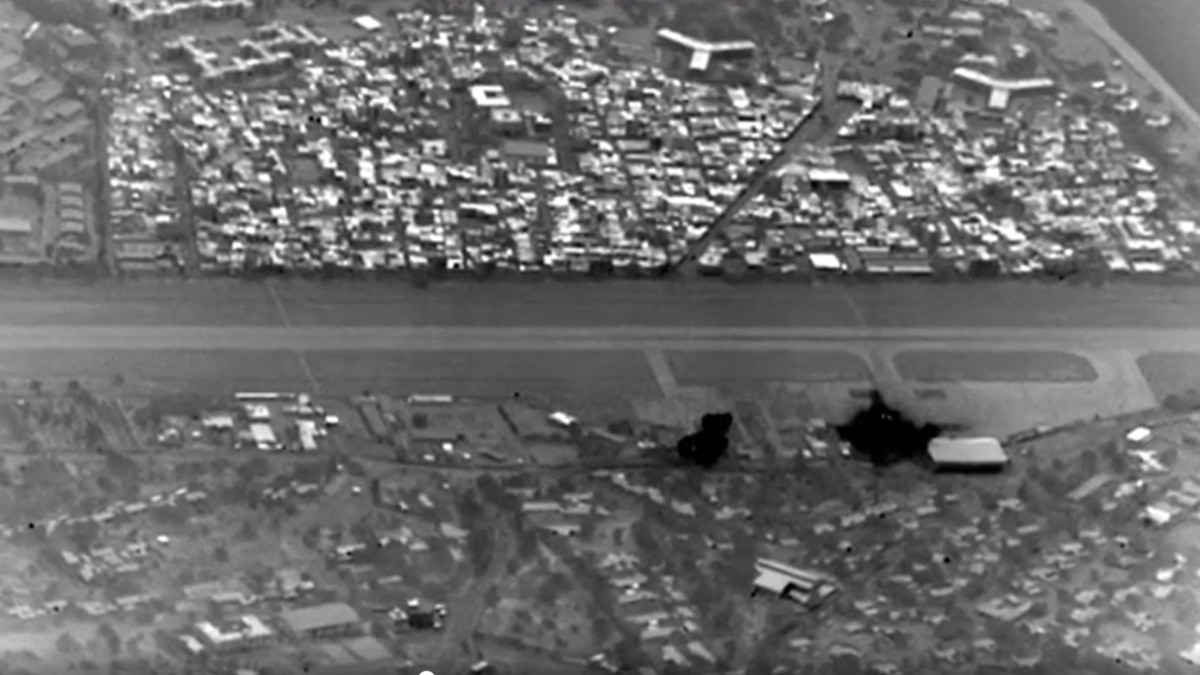 अमेरिकी सेना ने खर्ग आइलैंड पर किया हमला. (Photo: Screengrab)