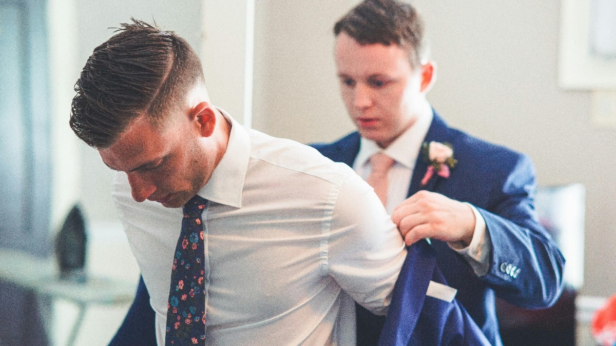 आपने अक्सर कॉलर नौकरियों के बारे में सुना होगा लेकिन क्या आपको इसका मतलब मालूम है? (Photo : Pexels)