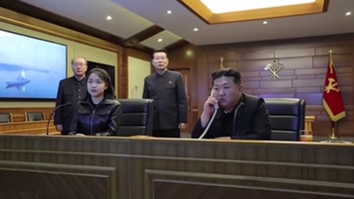 Kim Jong Un With Daughter