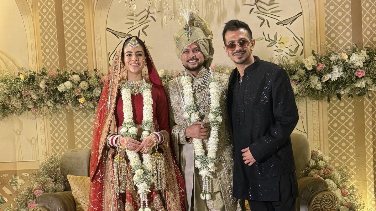 कुलदीप यादव की शादी में युजवेंद्र चहल ने लूटी महफिल. (Photo: X/@yuzi_chahal)