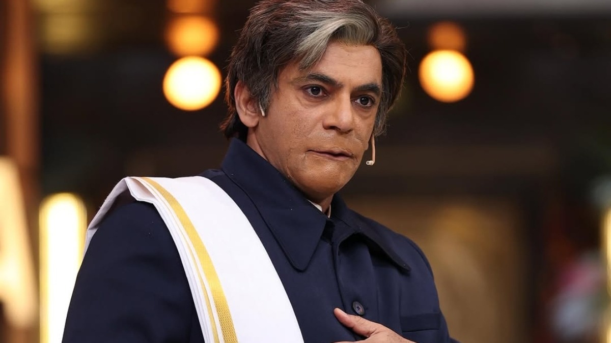 Sunil grover as kader khan, the great indian kapil show