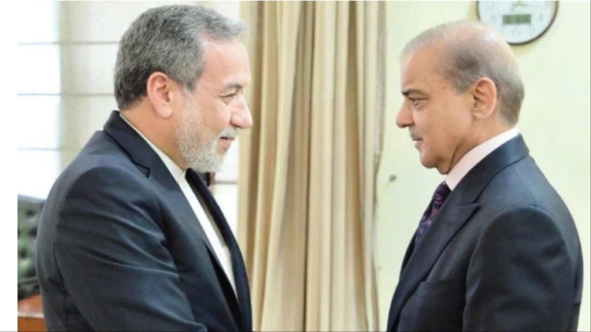 युद्ध के दौरान पाकिस्तान ने ईरान के प्रति समर्थन जताया है