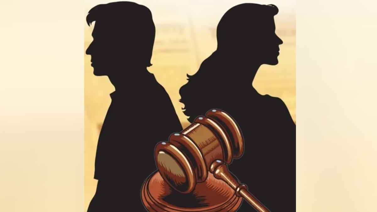 MP हाई कोर्ट ने आर्मी ऑफिसर पर रेप की FIR की रद्द.(representational image)