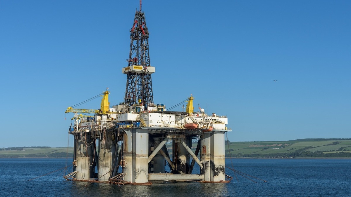 Middle East war oil crisis impact