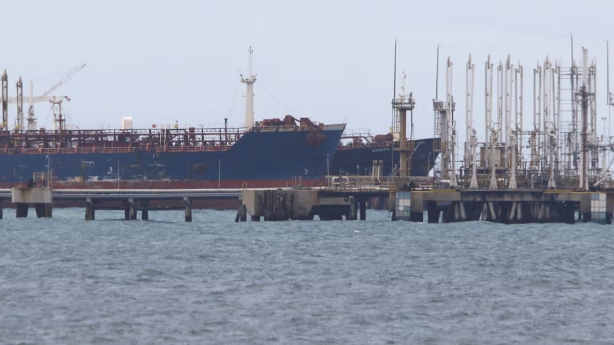 ईरानी तेल खरीदने को तैयार भारत. (Photo: Reuters) 