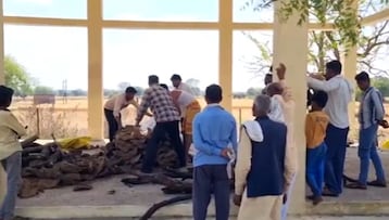 पिता की मौत पर बवाल.(Photo: Screengrab) पिता की मौत पर बवाल.(Photo: Screengrab)