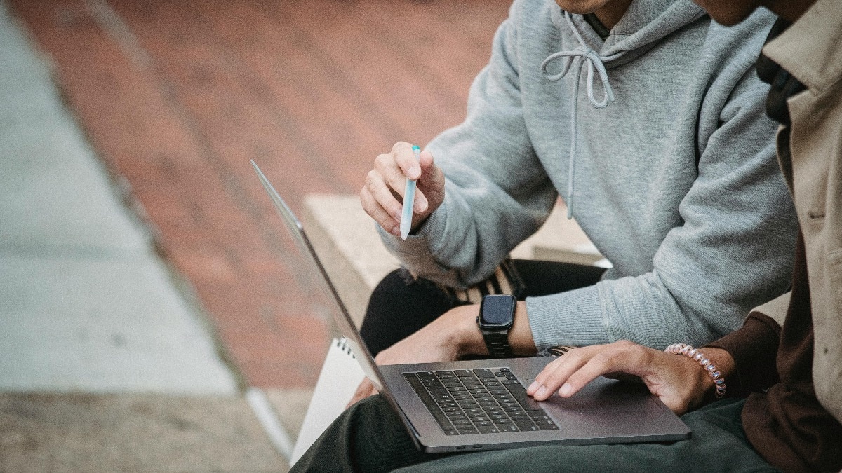 बिना इंटरनेट के भी चेक कर सकते हैं 10वीं बोर्ड का रिजल्ट. (Photo : Pexels)